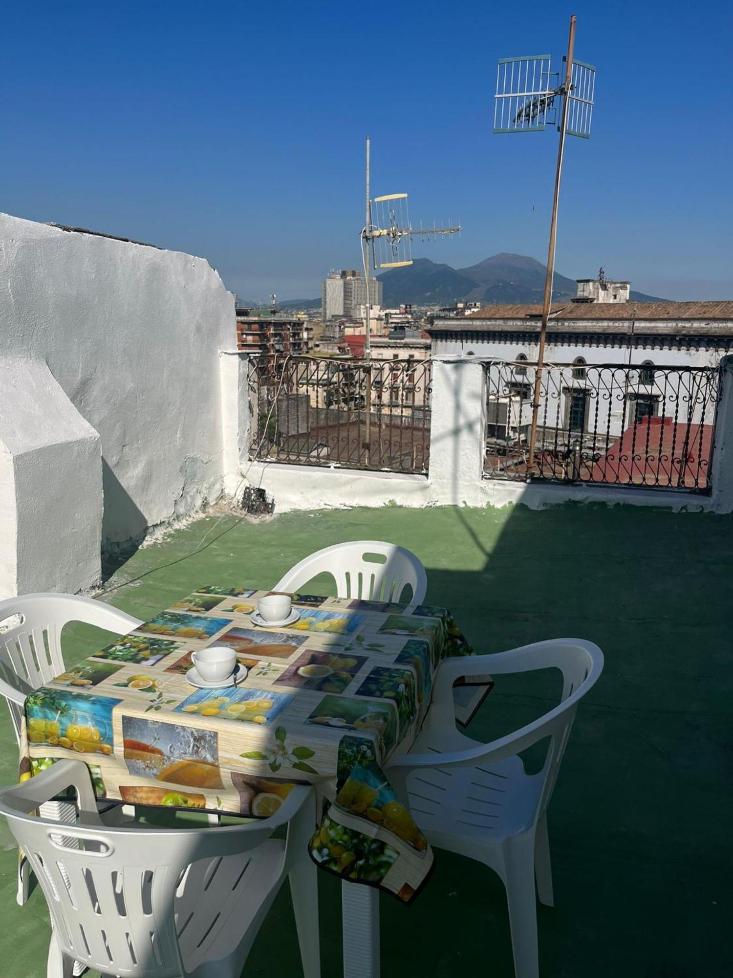Casa La Terrazza Dei Tribunali ナポリ エクステリア 写真
